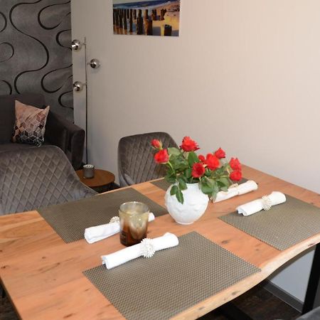 Residenz Gluecksbringer Appartement Markkleeberg Buitenkant foto